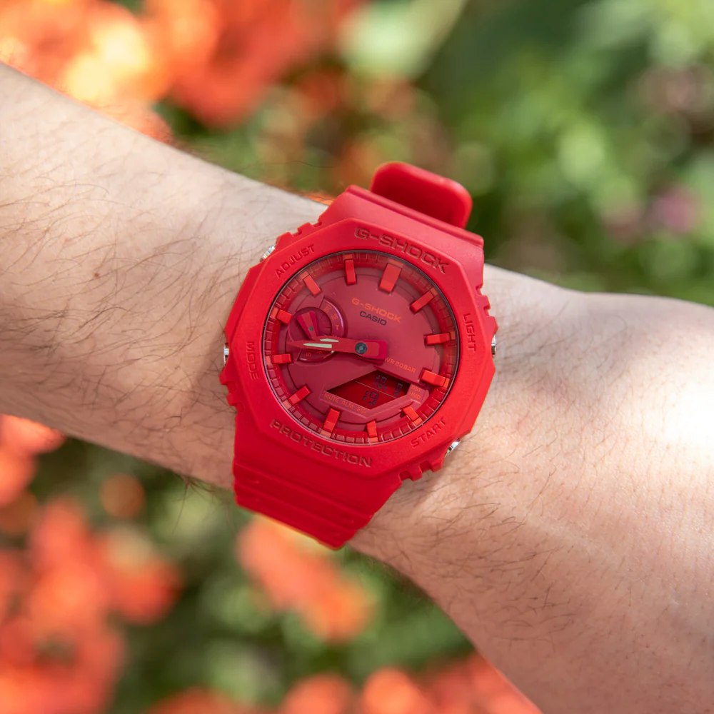 G-Shock GA2100-4A Vibrant Red 'CasiOak' Watch - Image 2