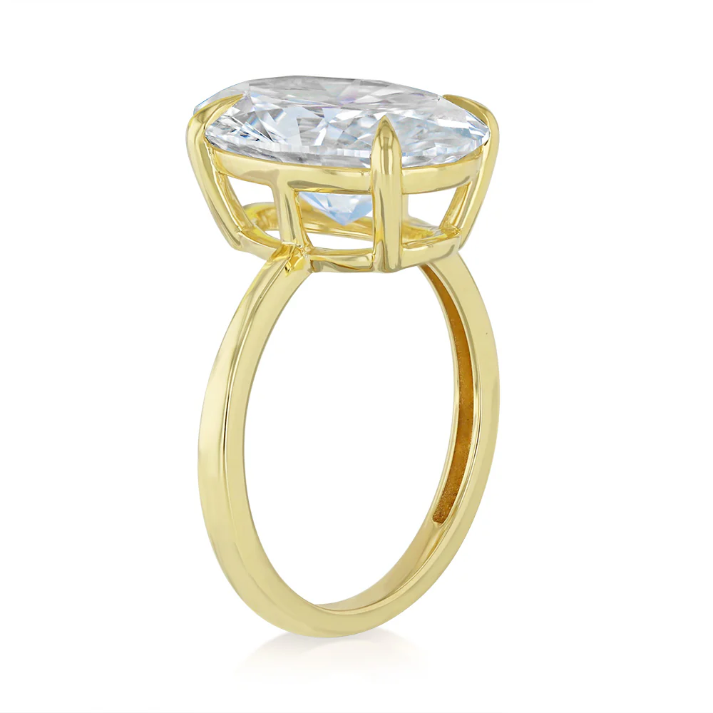 Luminesce Lab Grown 6 Carat Diamond Oval Solitaire Ring in 9ct Yellow Gold - Image 3