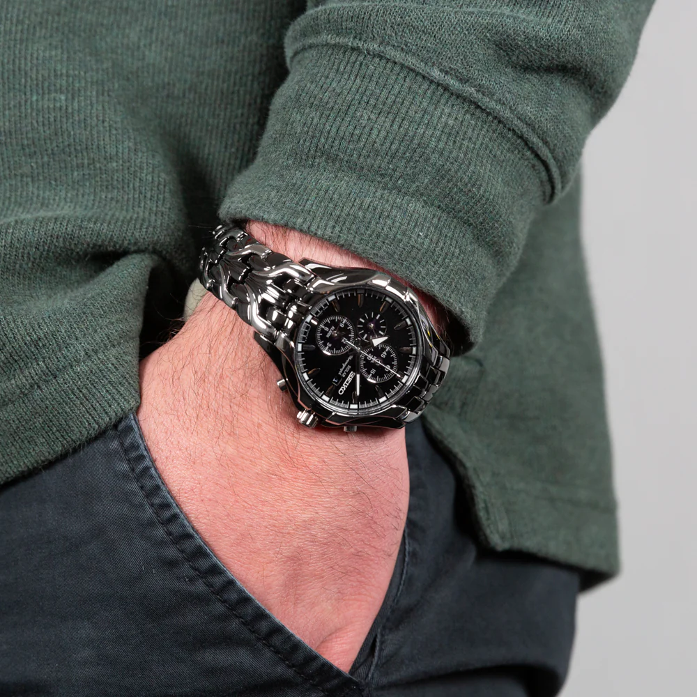 Seiko Solar SSC139P-9 Chronograph - Image 2