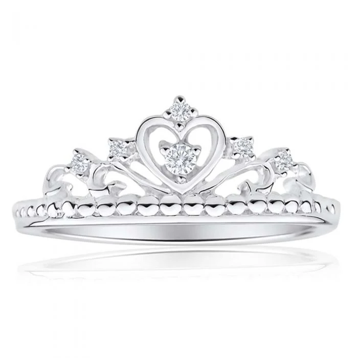 Sterling Silver Cubic Zirconia Heart Crown Ring *Resize 1-2 Sizes*