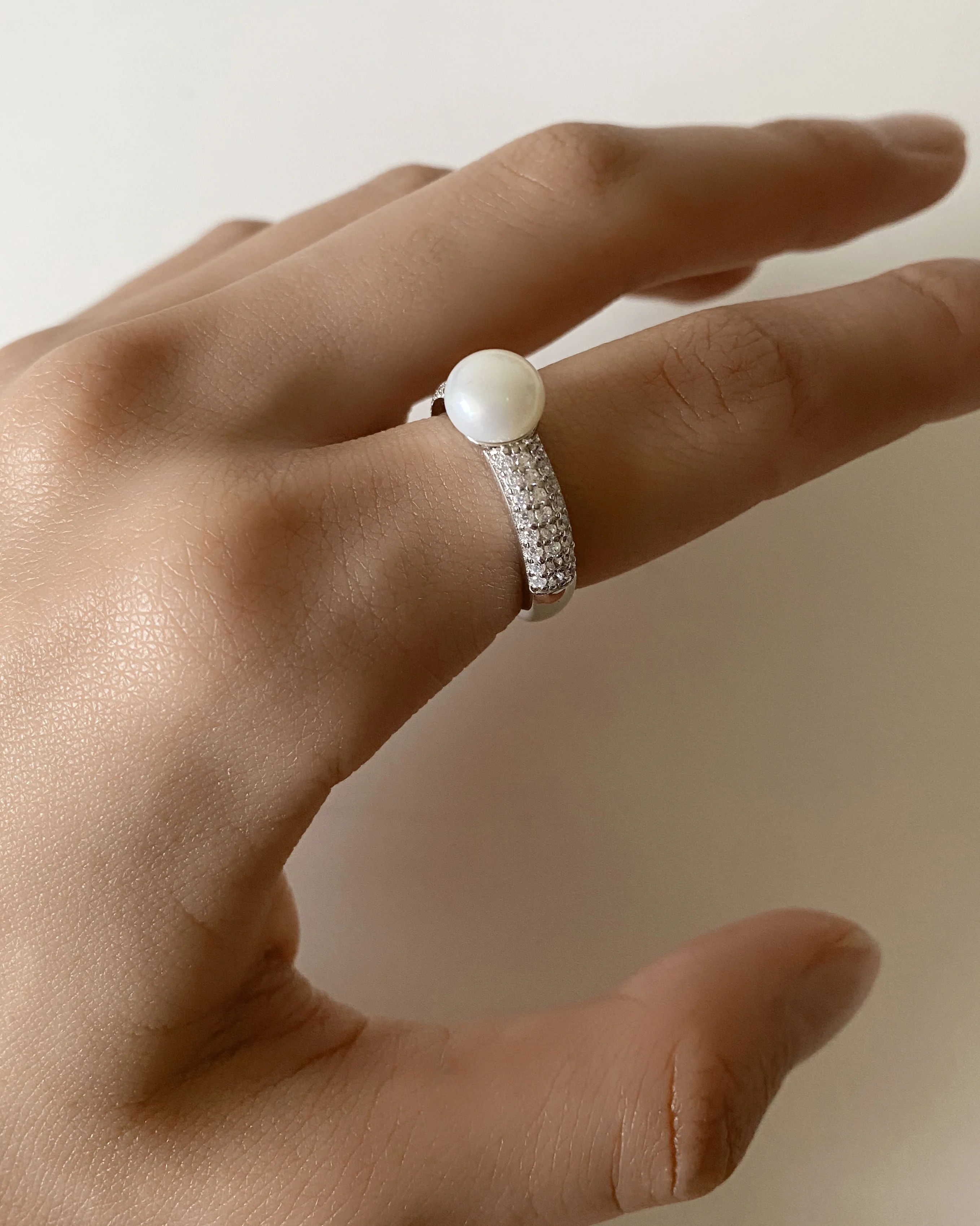 Sterling Silver Freshwater Pearl Cubic Zirconia Ring  *No Resize* - Image 5